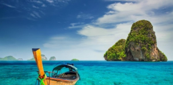 Giorno 12: Phuket - Volo per Bangkok - Partenza (B) Senza guida