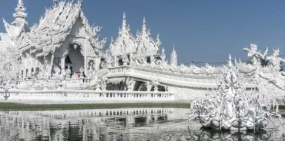 Giorno 8: Chiang Mai - Chiang Rai - Visita della città di mezza giornata (B)
